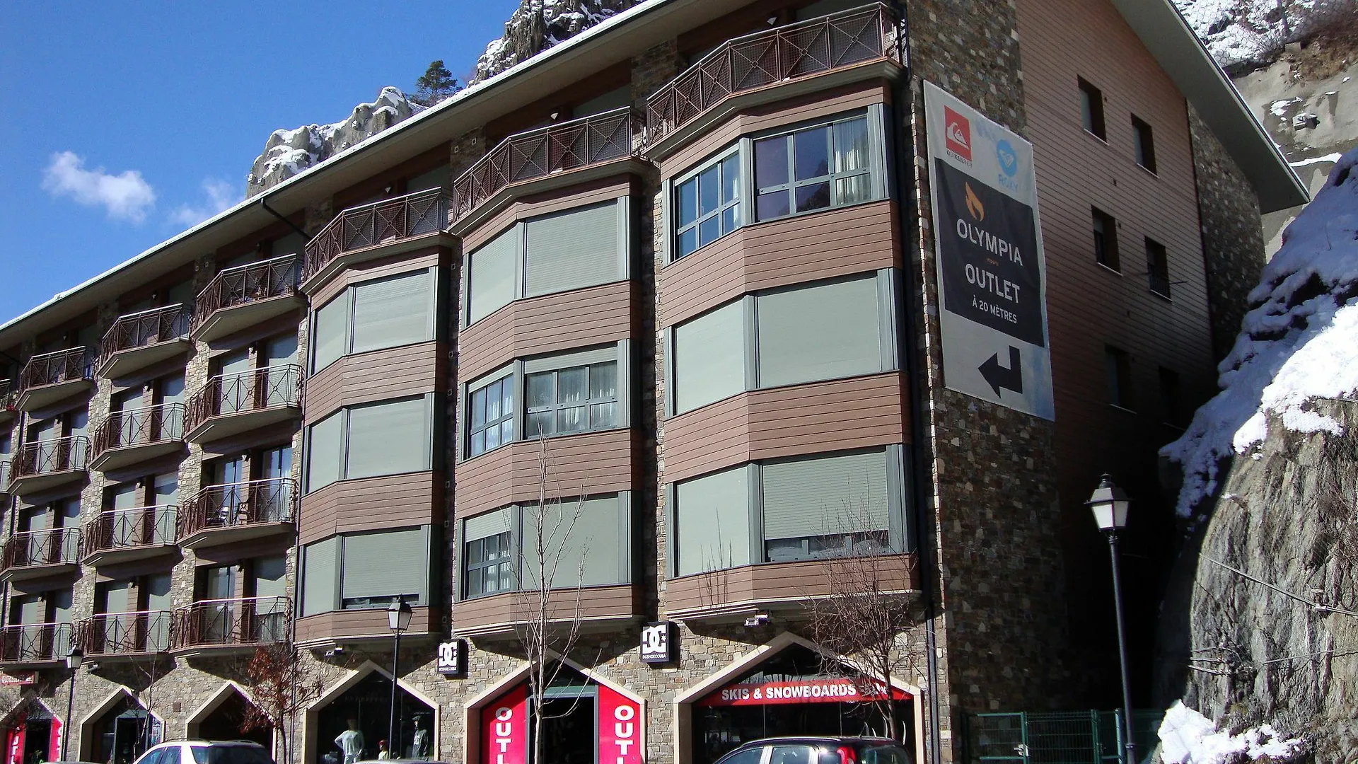 Apartamentos Canillo Pie Pistas 3000 contacts
